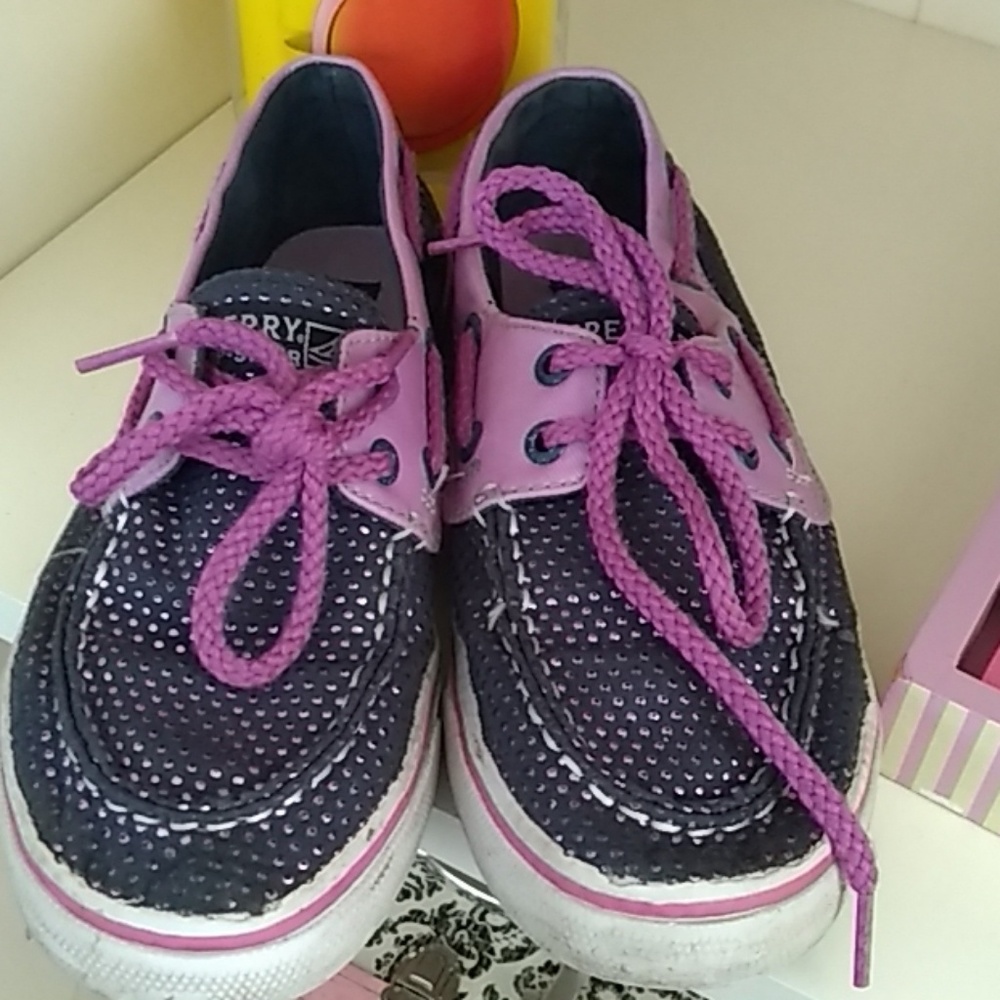 Girl Sperry boat shoes